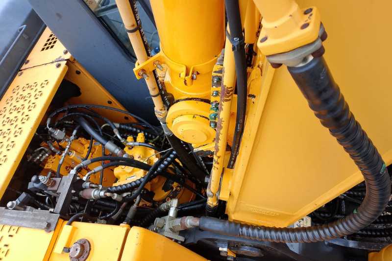 OmecoHub - Immagine HYUNDAI ROBEX160LC-7A